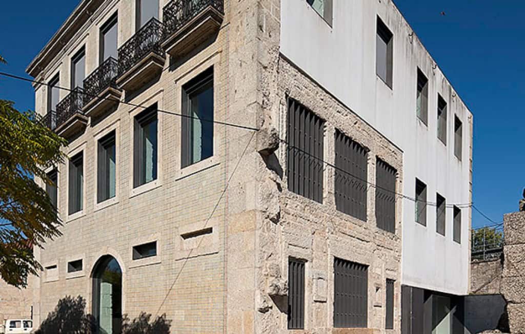Exposição "Baobá - A árvore escola" inaugurada este sábado em Amarante