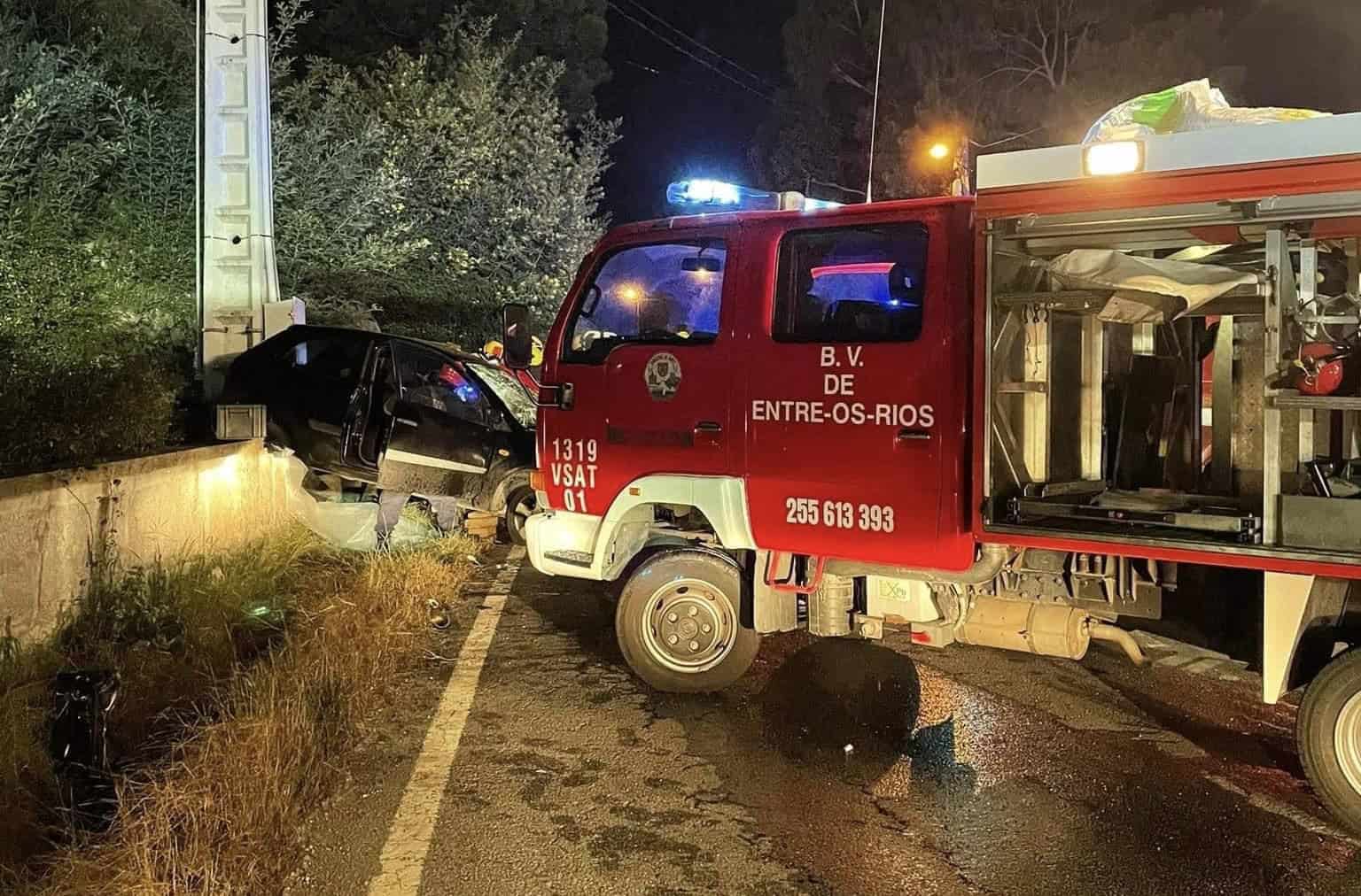 Acidente em Penafiel faz três feridos esta madrugada