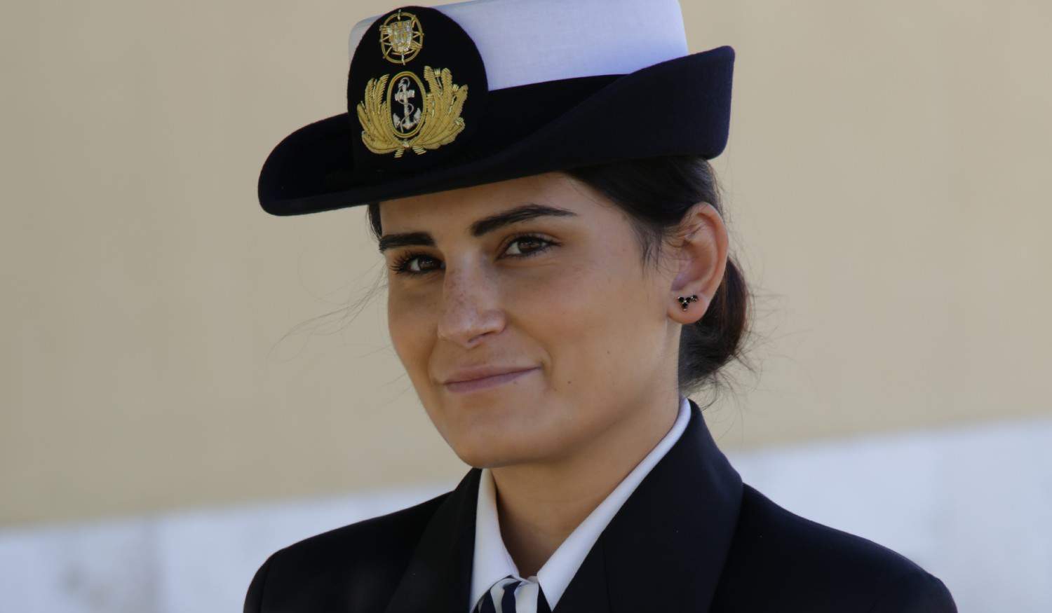 Marco de Canaveses: Diana Nogueira é Tenente na Marinha Portuguesa e ligação ao mar vem desde a infância
