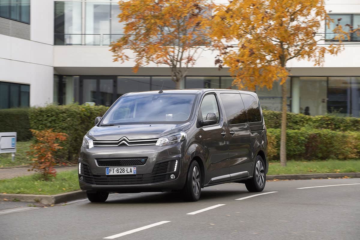 Citroën avança com mais modelos eletrificados