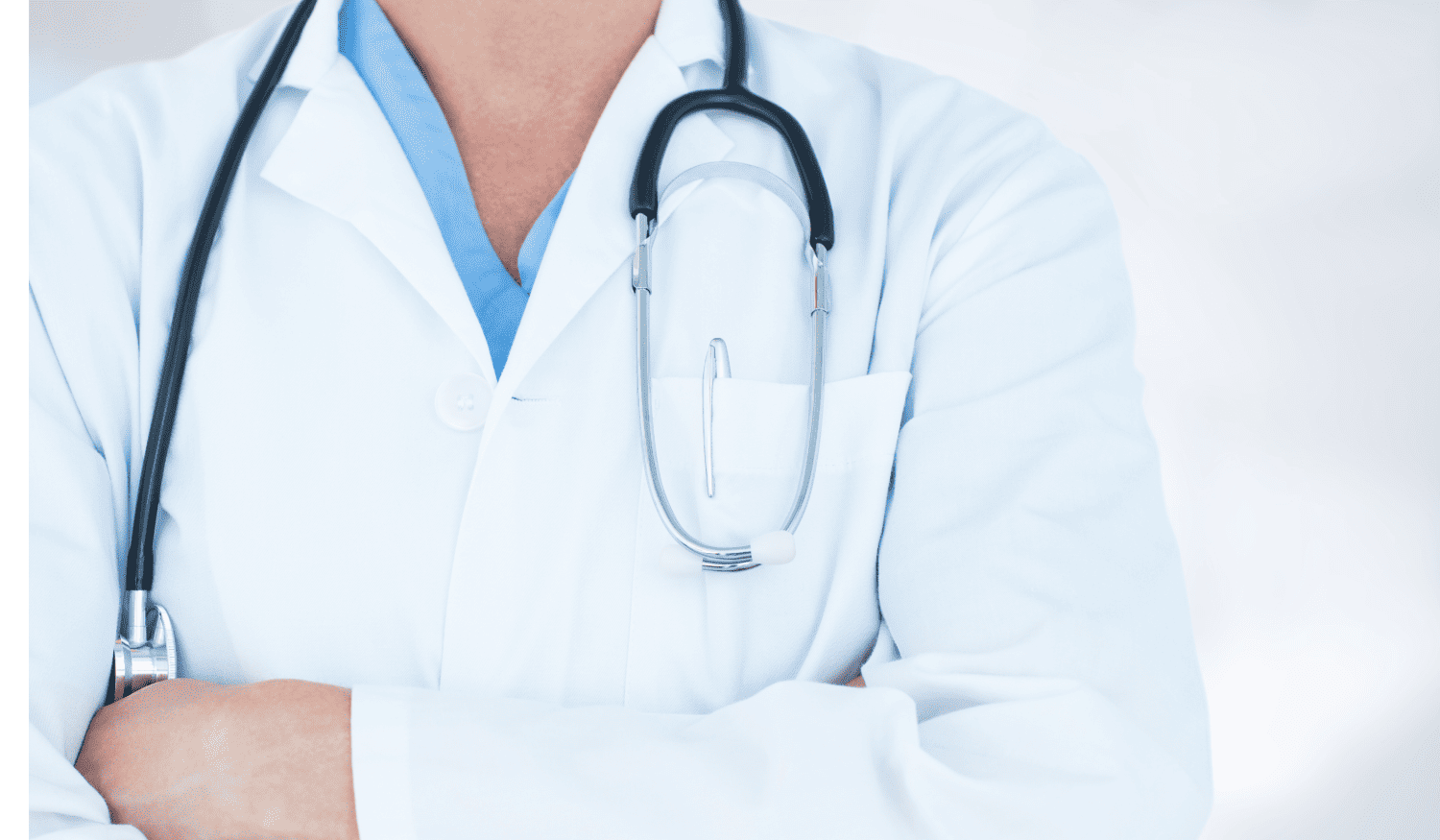 Médicos de família apelam a revisão "urgente" da organização do combate à pandemia