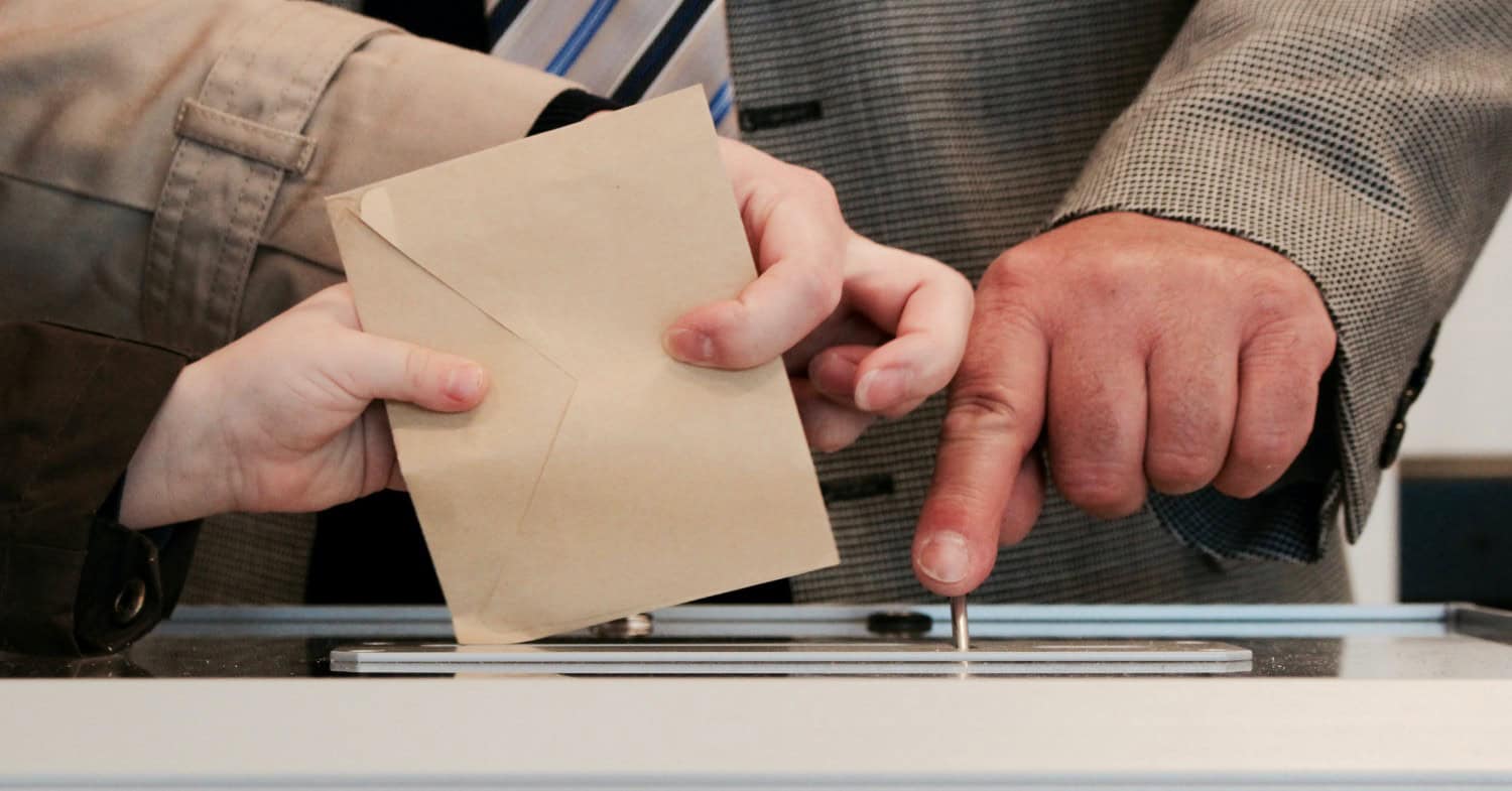 Saiba como pode fazer para pedir o voto antecipado