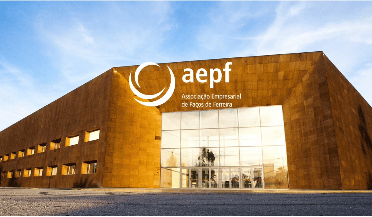 AEPF e o Grupo Martins assinam protocolo com "vantagens exclusivas para o tecido empresarial"