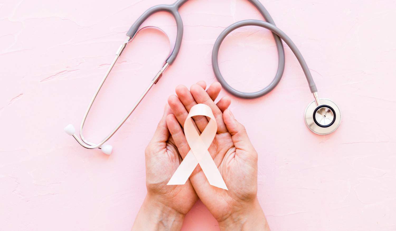 Dia Mundial do Cancro: Número de mortes "tenderá a crescer nos próximos anos face aos atrasos do diagnóstico e tratamento"