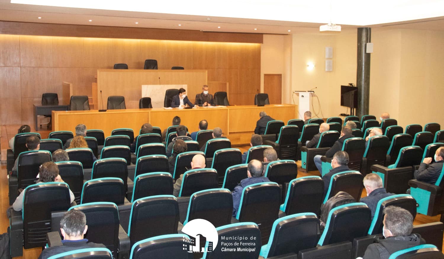 Paços de Ferreira vai iniciar formação para utilizar os desfibrilhadores que vão ser instalados no concelho