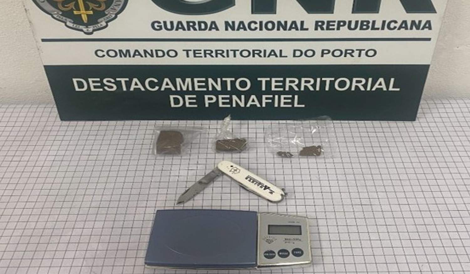 Jovem de 19 anos foi detido em flagrante por tráfico de estupefacientes em Penafiel