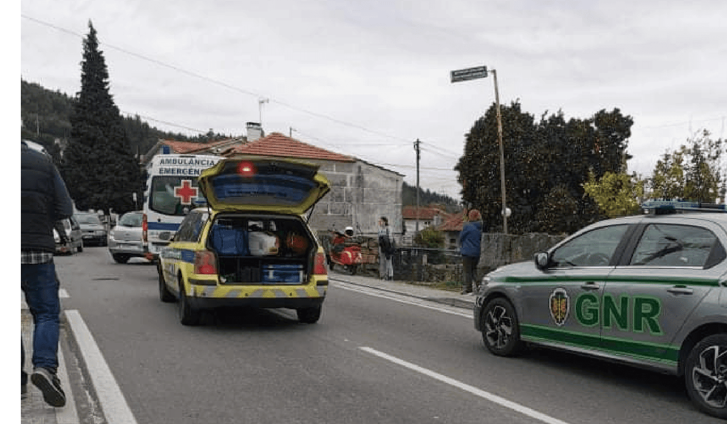 Acidente entre carro e ciclista faz um ferido em Marco de Canaveses