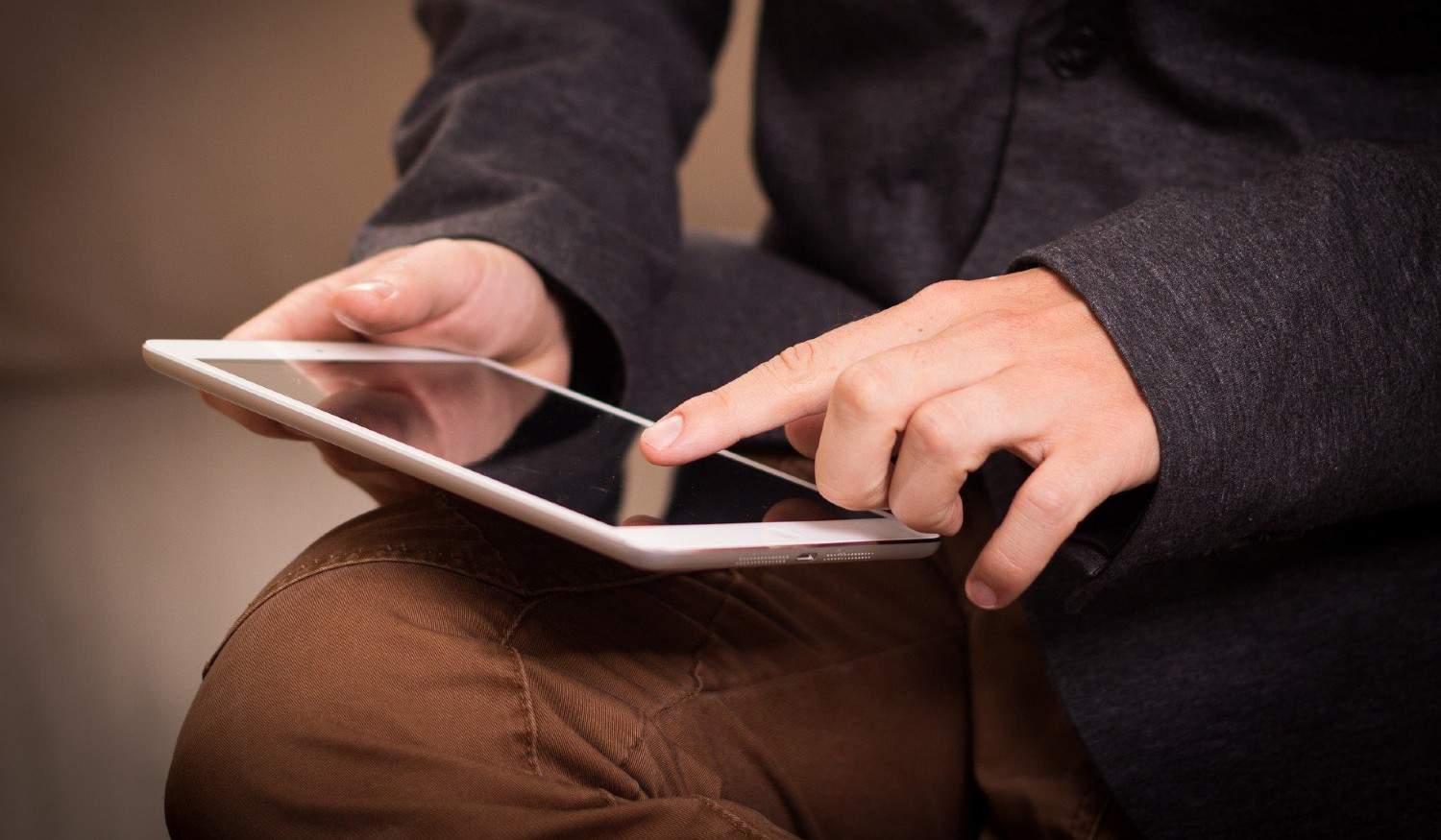 Consórcio Centro Internet Segura promove webinar sobre identidade e liberdade digital