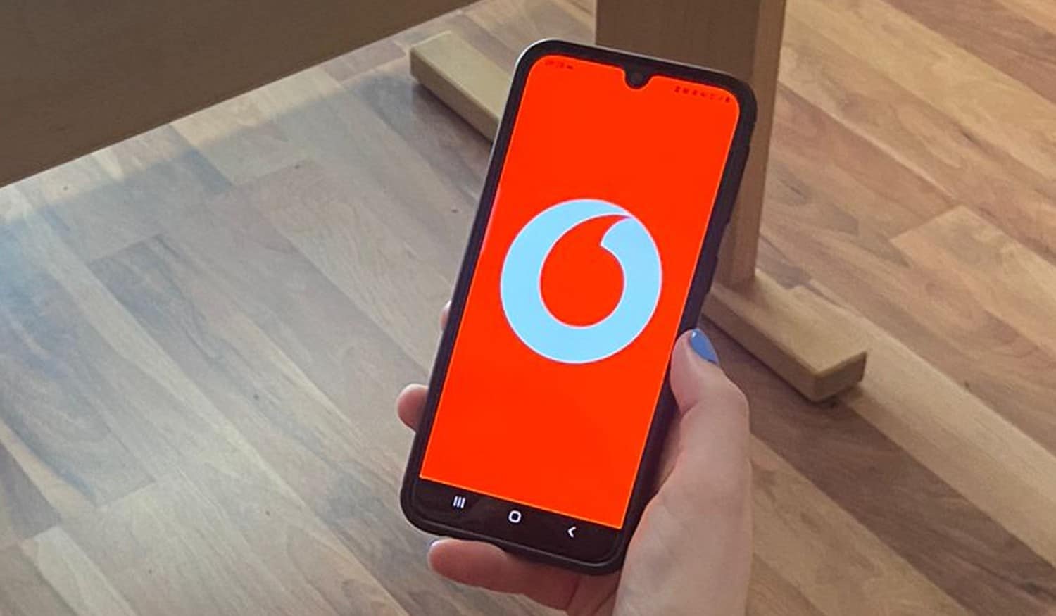 Vodafone aponta "recuperação progressiva" dos serviços de voz móvel