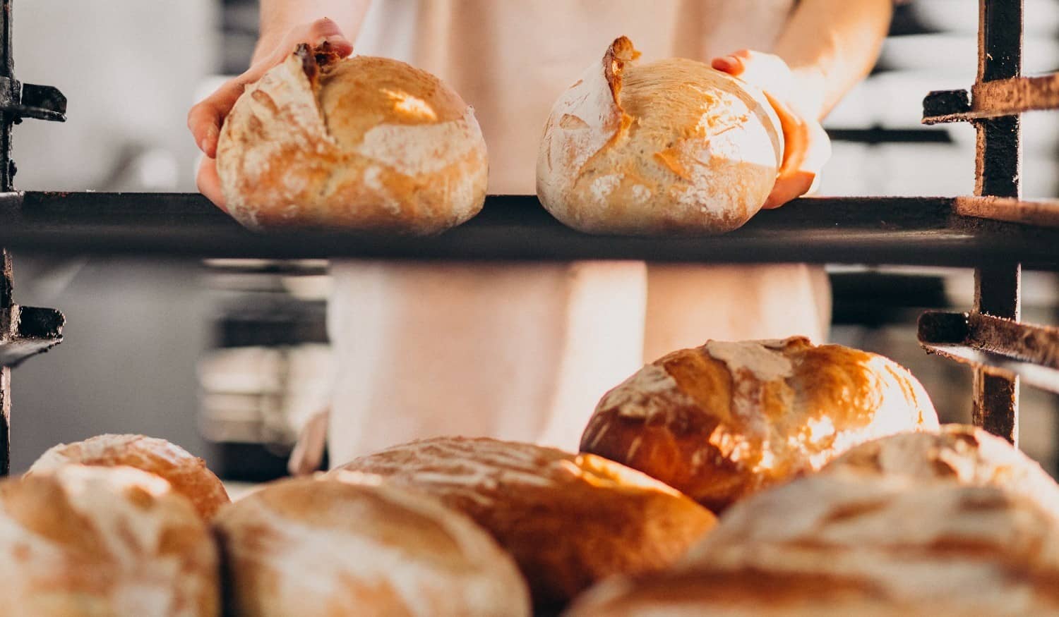Preço do pão vai "subir muito" nas próximas semanas avisam fornecedores