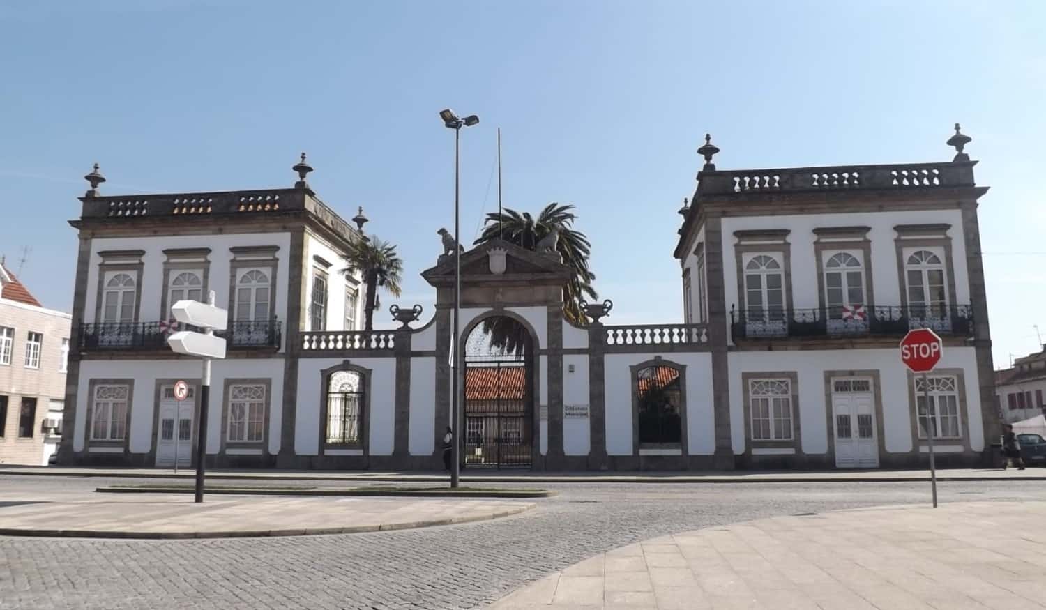 Biblioteca Municipal de Penafiel acolhe lançamento da edição "Anais de Penafiel III"