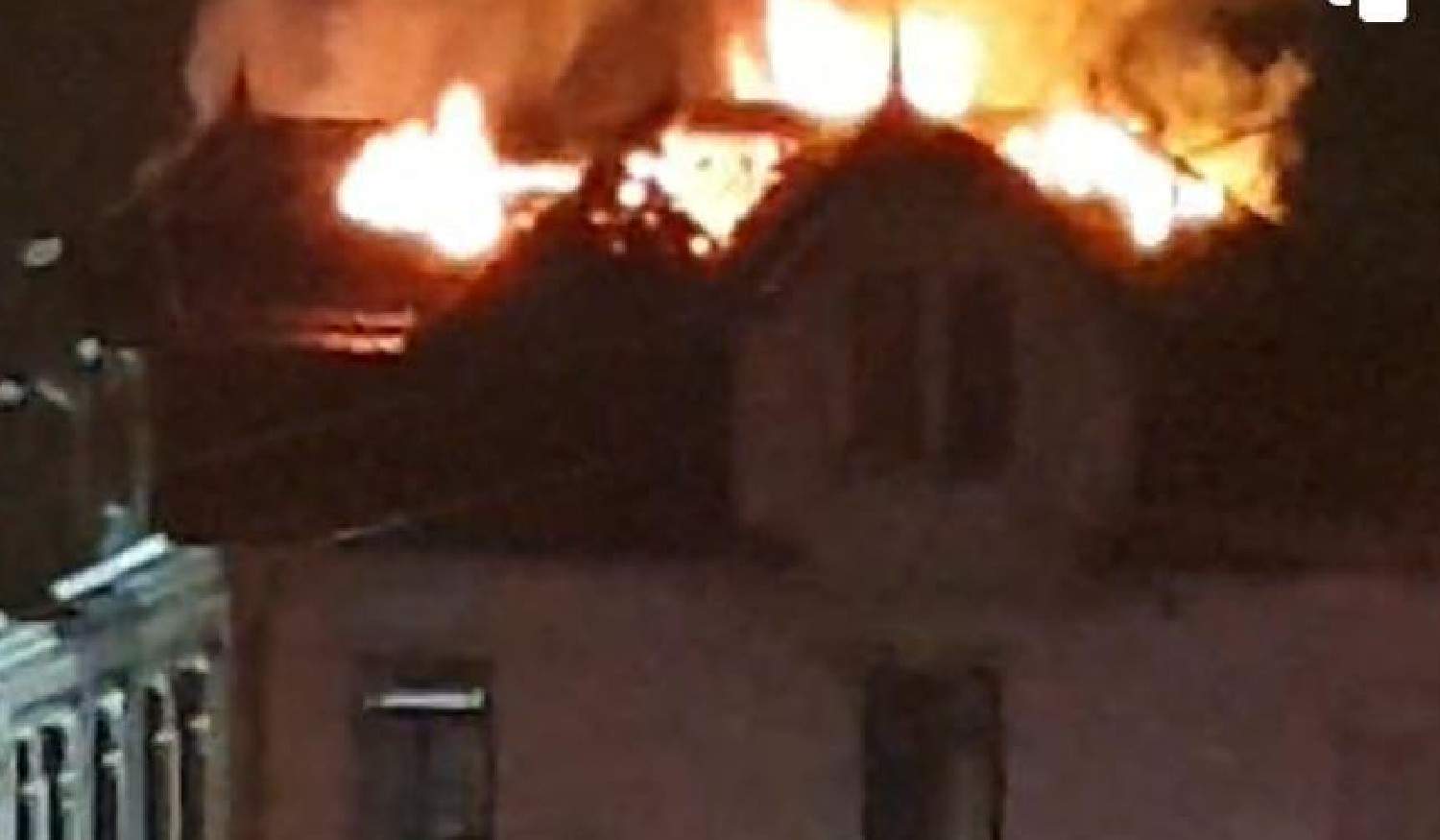 Incêndio deflagrou em casa junto ao antigo quartel dos bombeiros de Cete