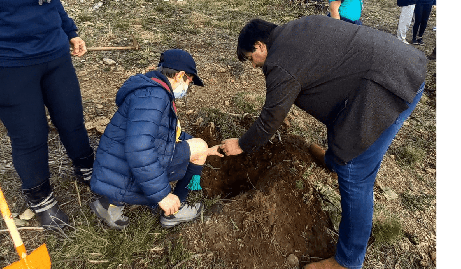 Município de Felgueiras e Agrupamento 694 de Margaride plantaram 80 árvores no Monte de Santa Quitéria
