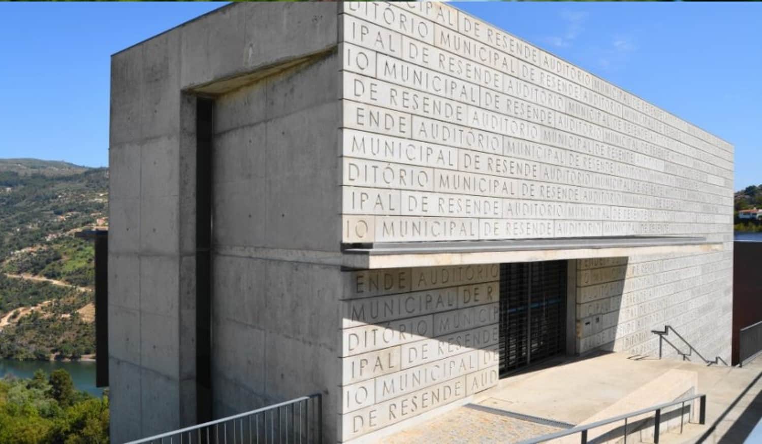 Auditório Municipal de Resende acolhe workshop sobre violência doméstica 