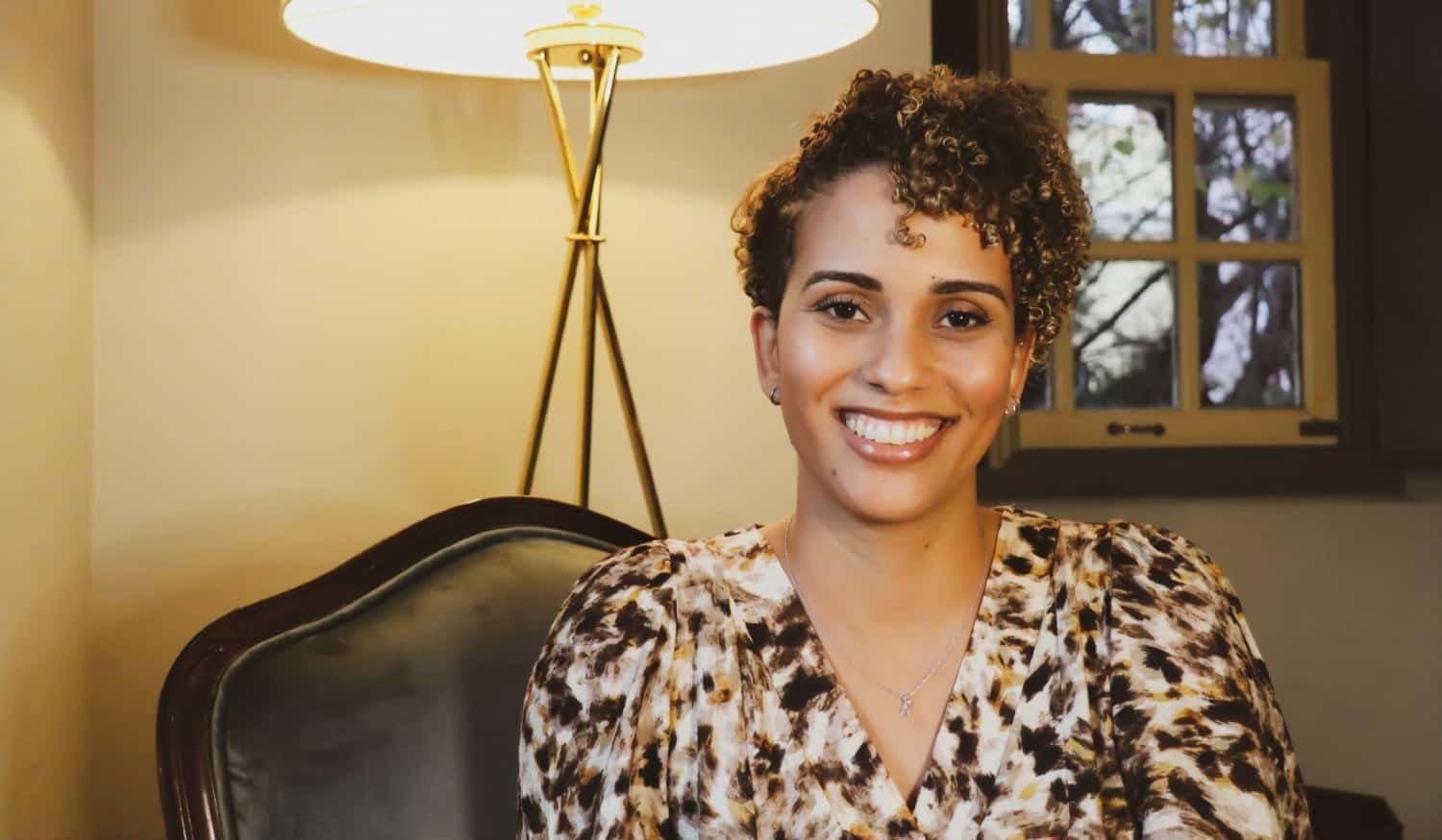 Auditório Municipal de Cinfães recebe cantora cabo verdiana Cremilda Medina