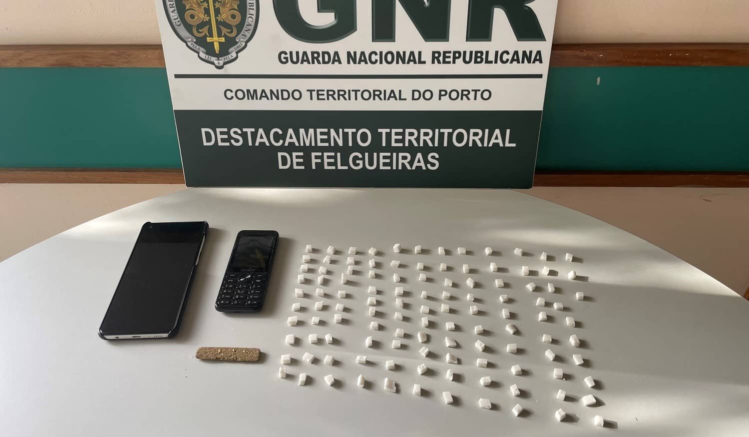 Homem de 38 anos detido por tráfico de estupefacientes em Felgueiras