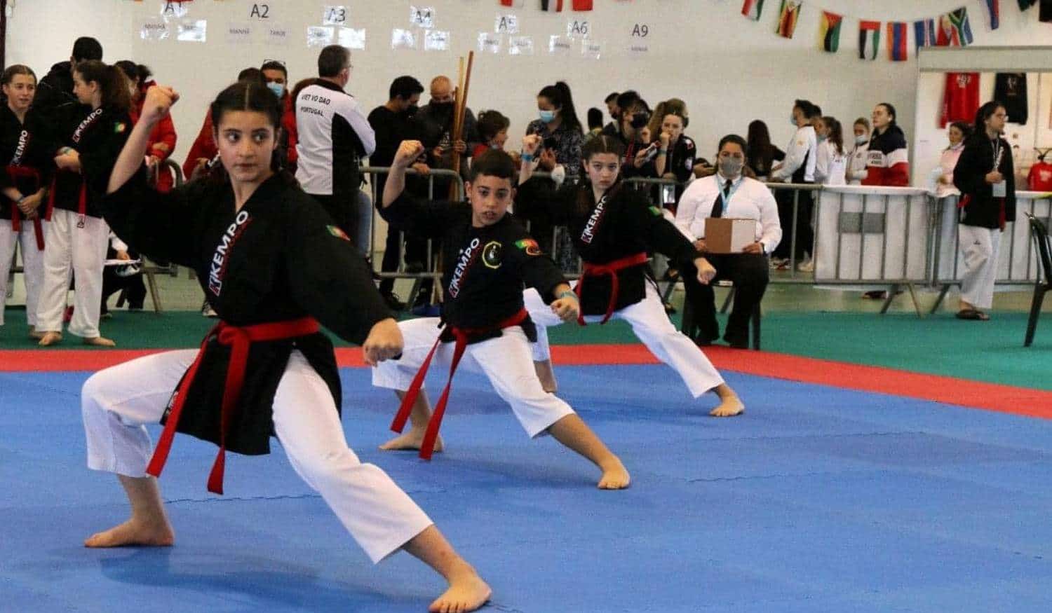 Atletas de Marco de Canaveses foram medalhados no campeonato de WAC – Kempo