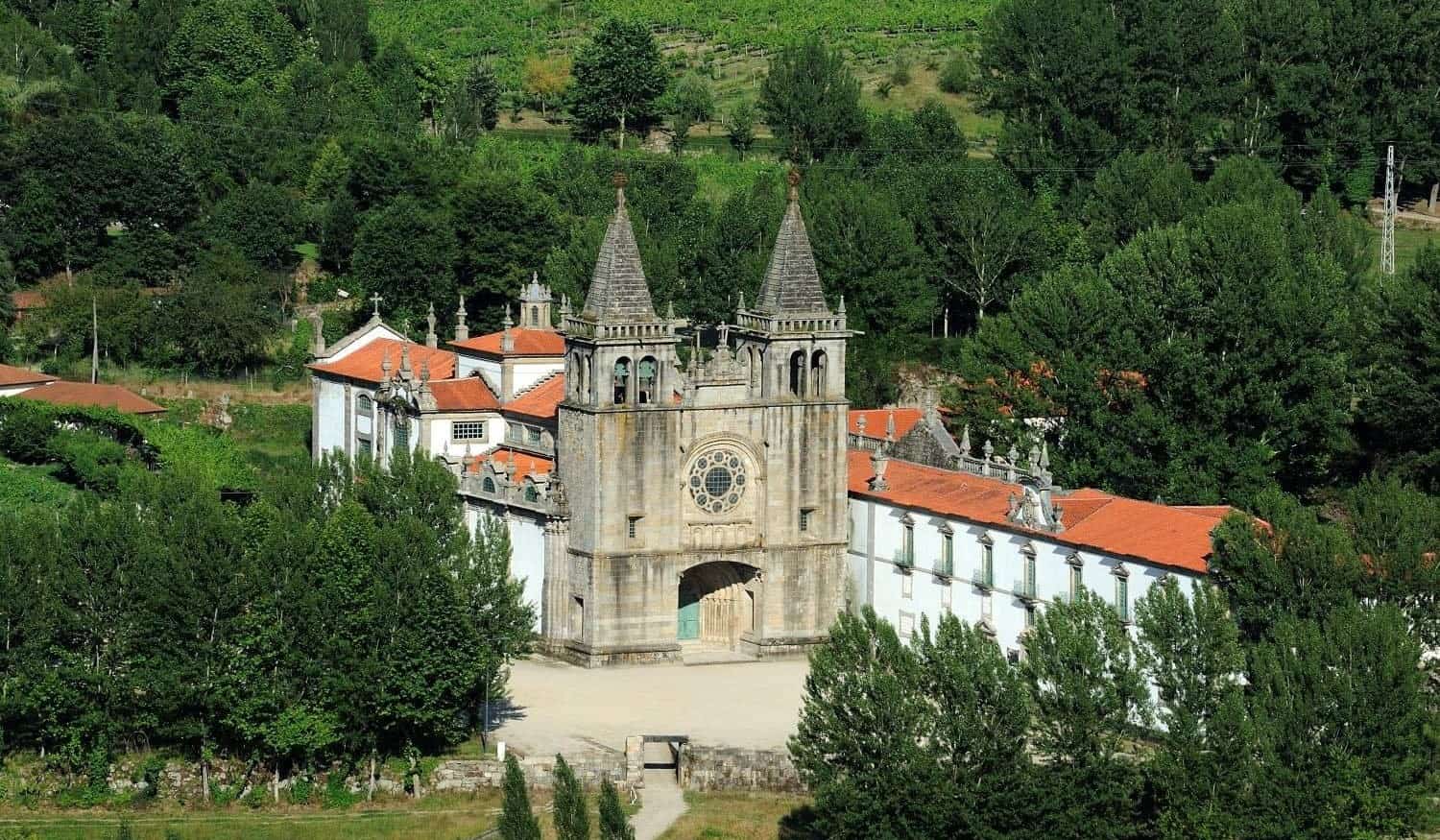 Felgueiras: Mosteiro de Pombeiro recebe o espetáculo "Equinox – Anúncio de Primavera"