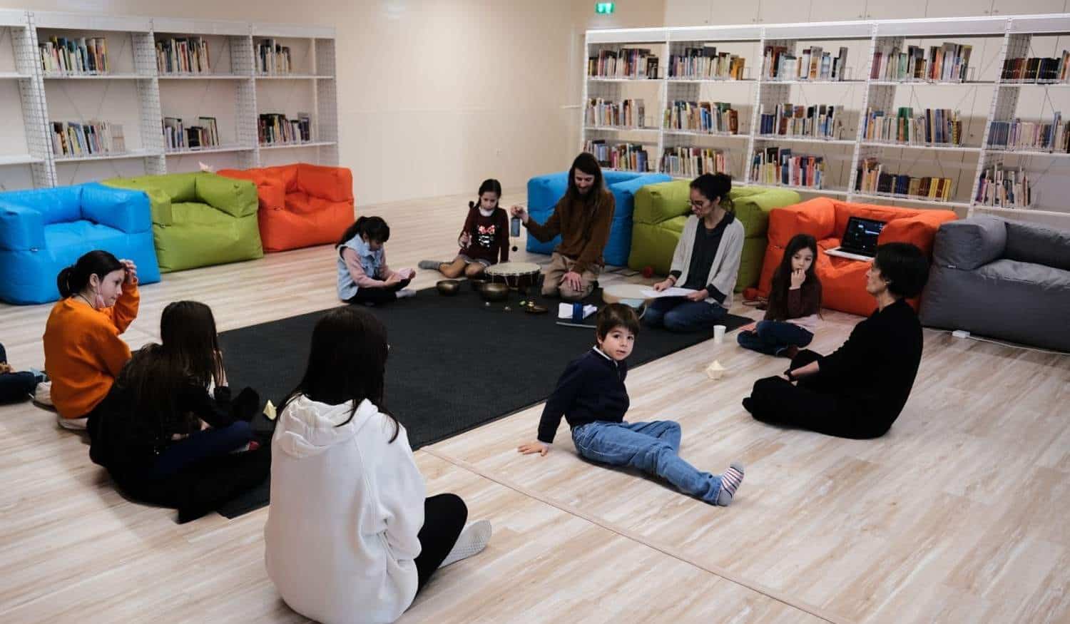Yoga com histórias decorreu na Biblioteca Municipal do Marco de Canaveses