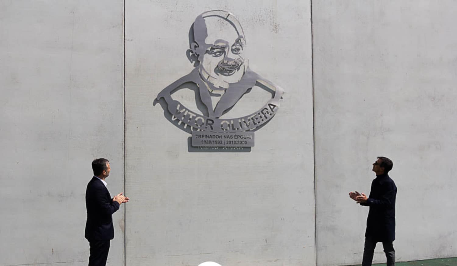 Paços de Ferreira: Estádio Capital do Móvel tem homenagem ao treinador Vítor Oliveira