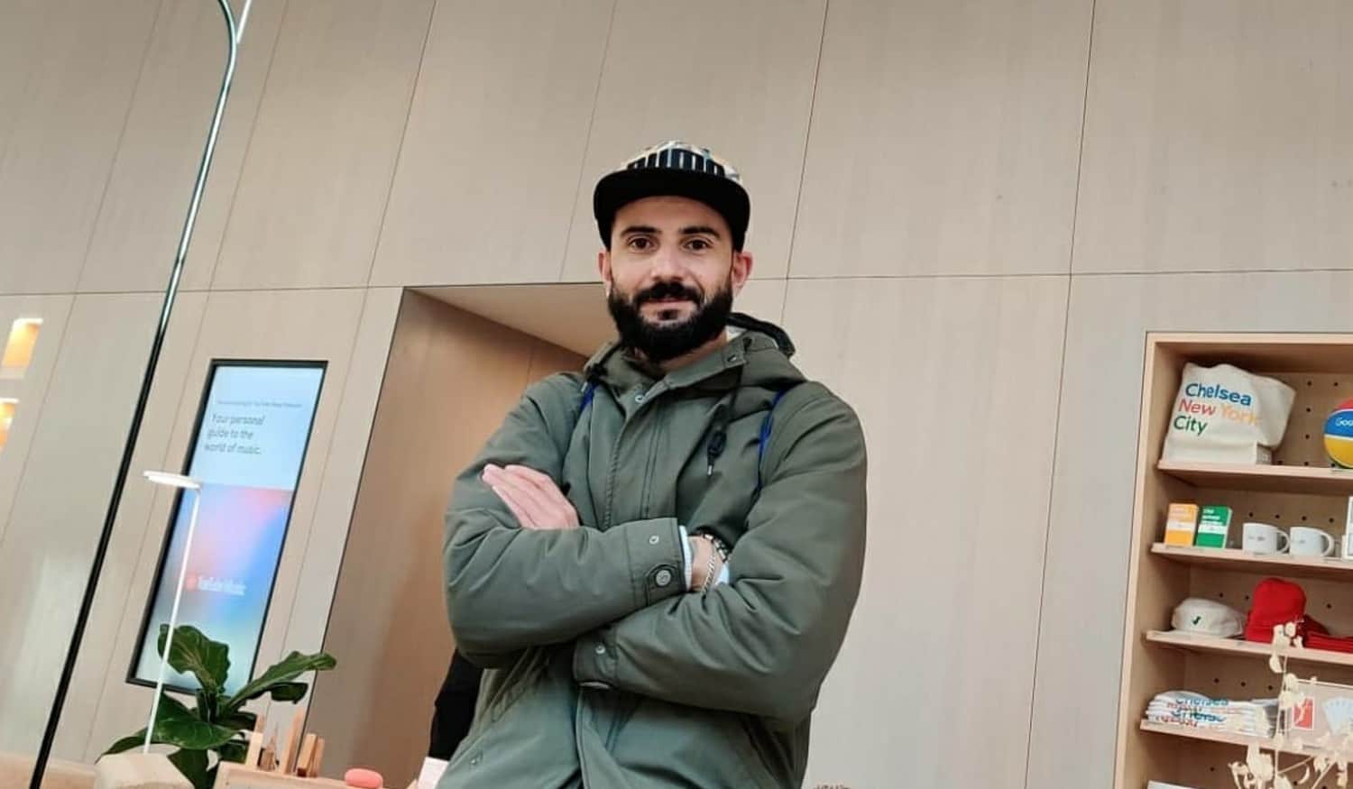 Youtuber Ricardo Teixeira vive da paixão que o acompanha desde pequeno: a tecnologia