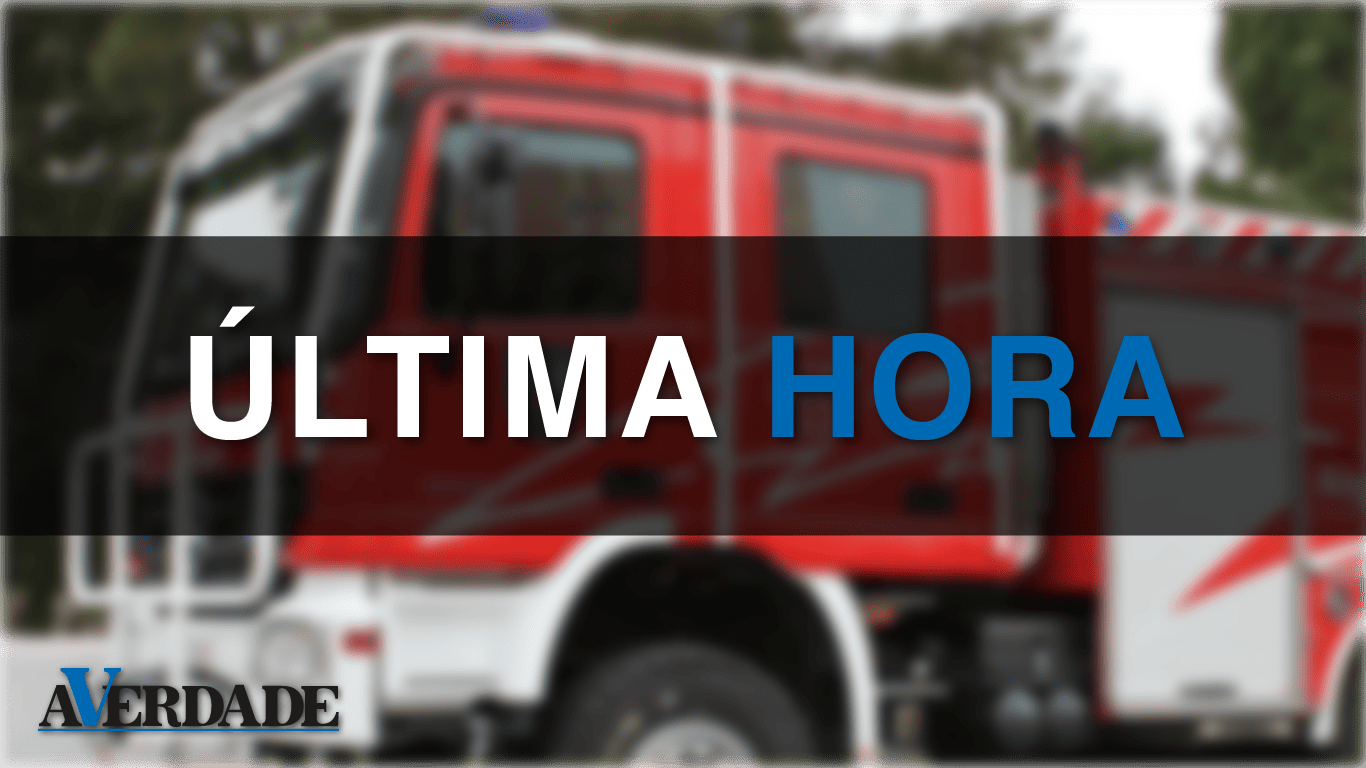Mais de 30 operacionais e um meio aéreo combateram as chamas em Lousada