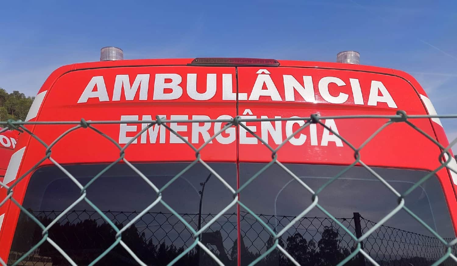 Duas pessoas feridas após despiste em Lousada