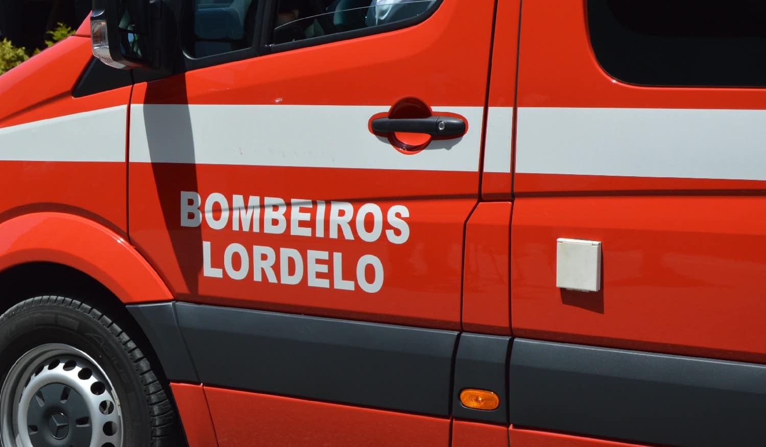 Despiste de motociclo provoca um ferido em Paredes