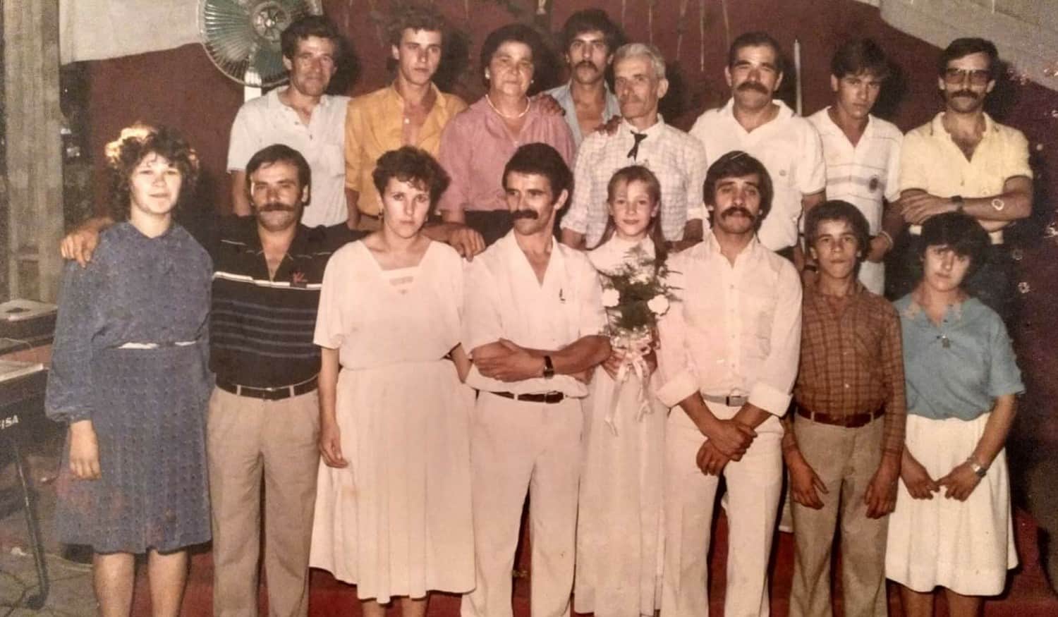 Carla é a mais nova de 14 irmãos e afirma: "são todos muito importantes, ajudaram no meu crescimento"