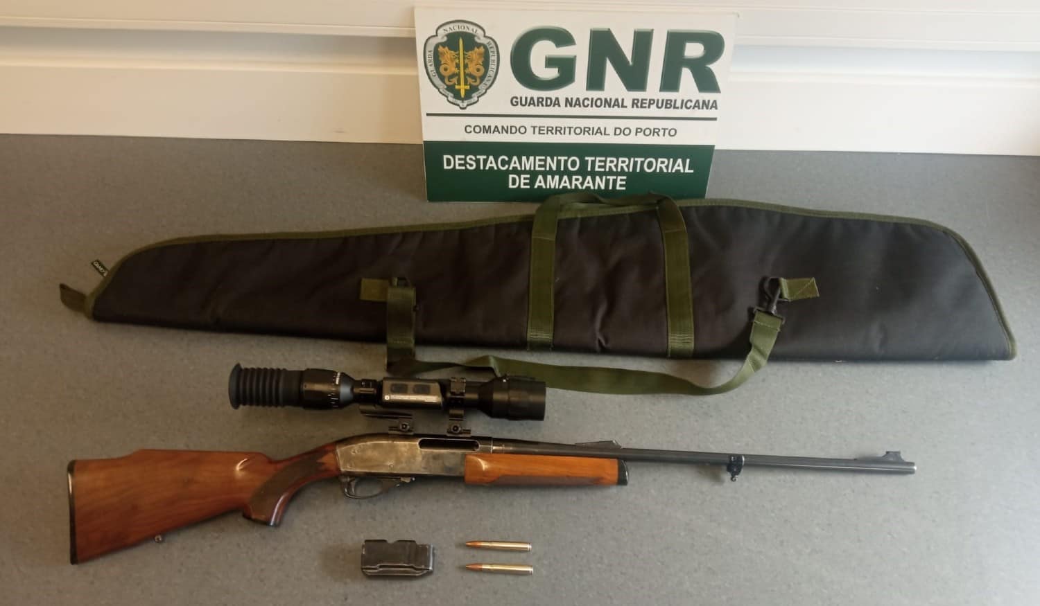 Homem detido em Amarante por posse ilegal de arma 