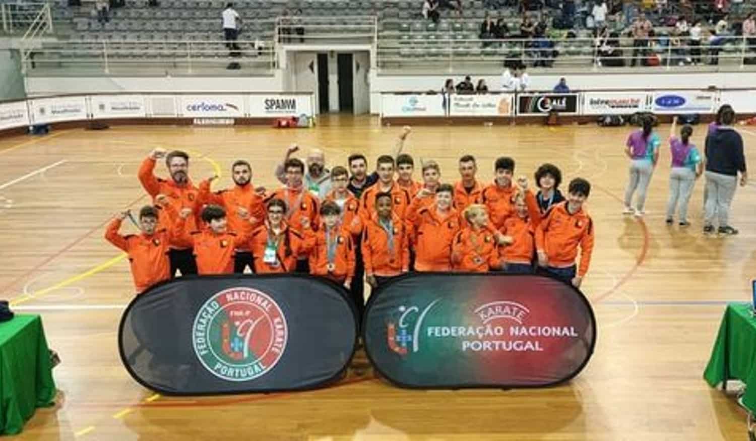 Atletas da Associação de Karatecas do Vale do Sousa distinguidos em duas competições