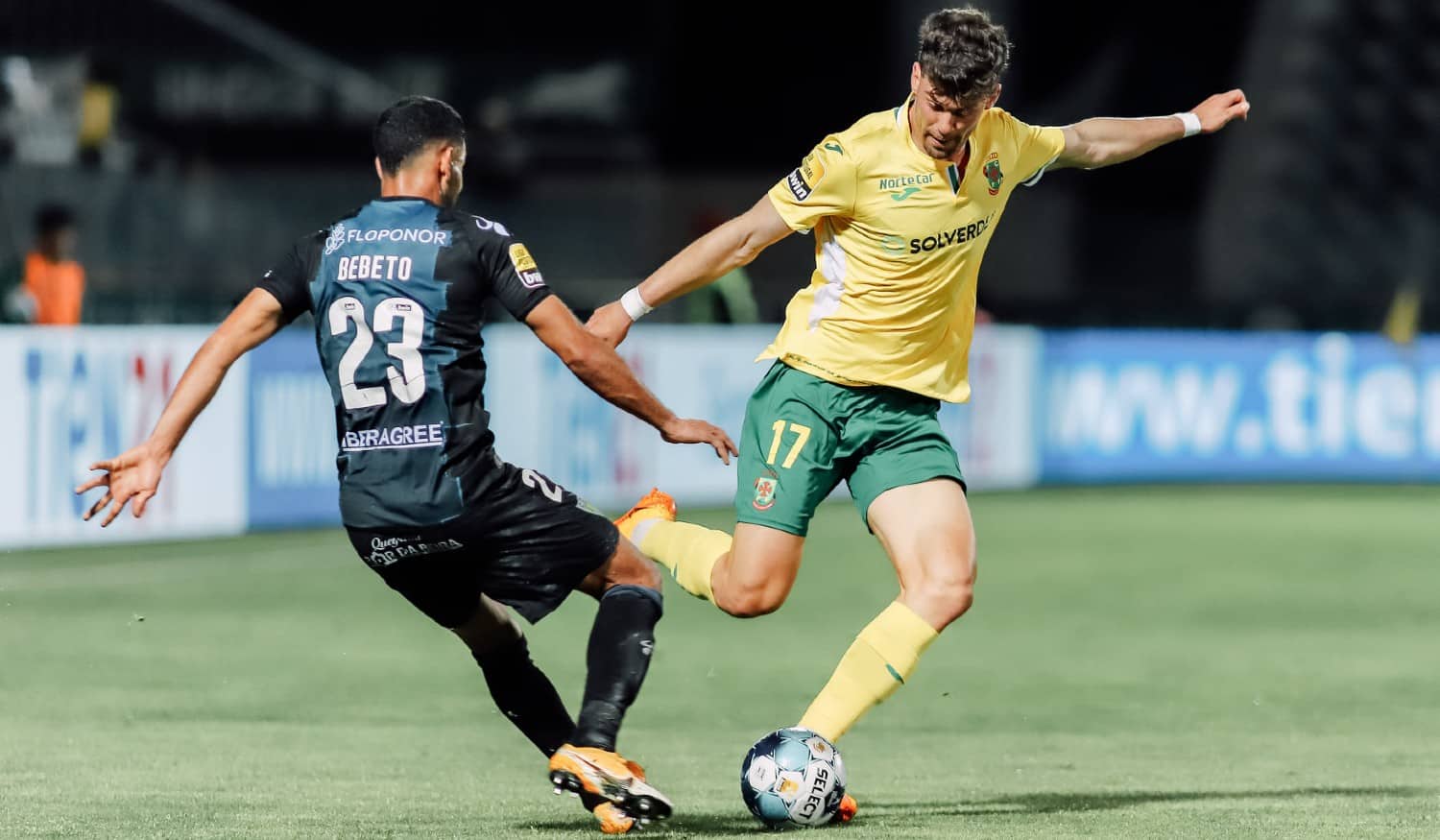 FC Paços de Ferreira empatou com o CD Tondela