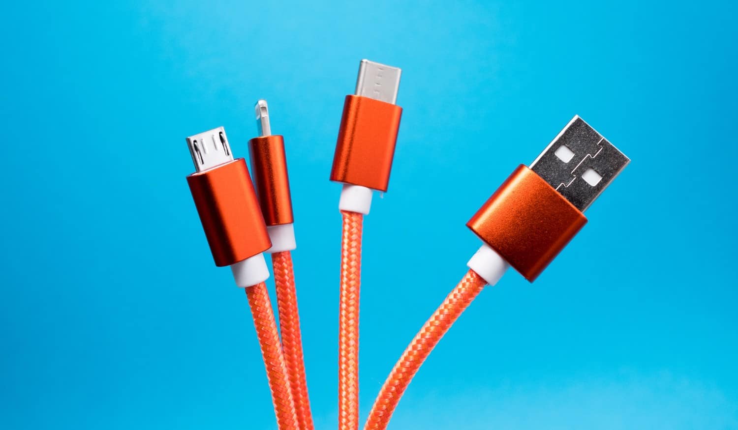 USB do tipo C vai passar a ser carregador comum europeu