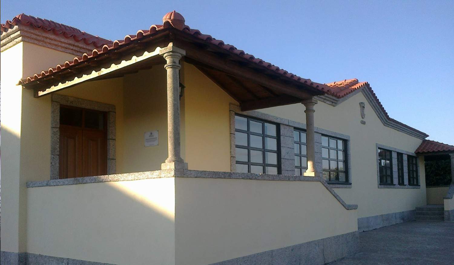 Marco de Canaveses: Antiga Escola de São Sebastião dará lugar ao Centro Social de Vila Boa de Quires 