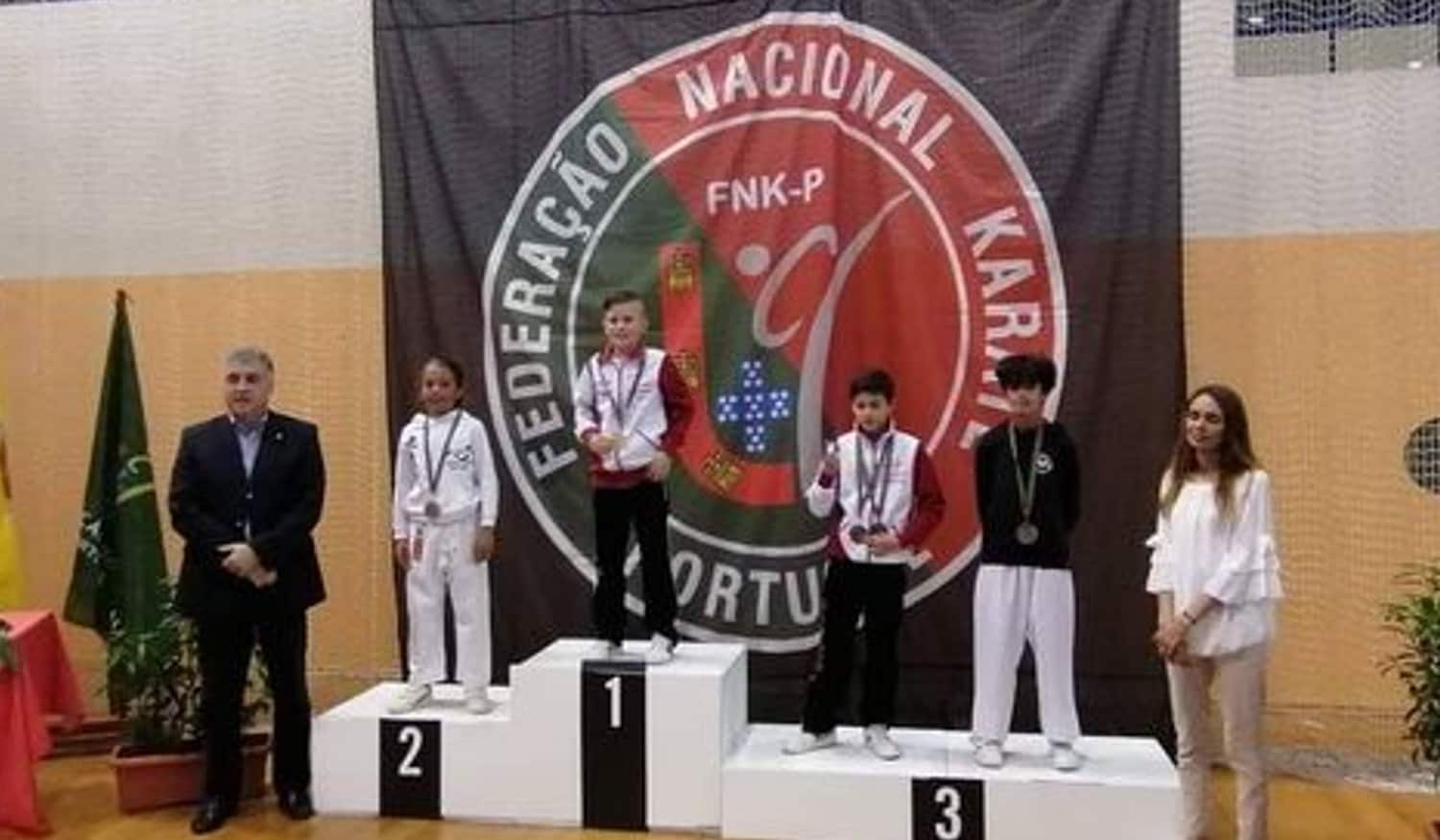 Gonçalo Garcia é campeão nacional de Karate e vê vitória como uma "profunda homenagem à sua avó"