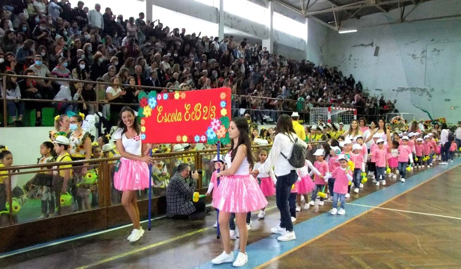 Mais de 1.500 crianças desfilaram nas Marchas Infantis de Castelo de Paiva
