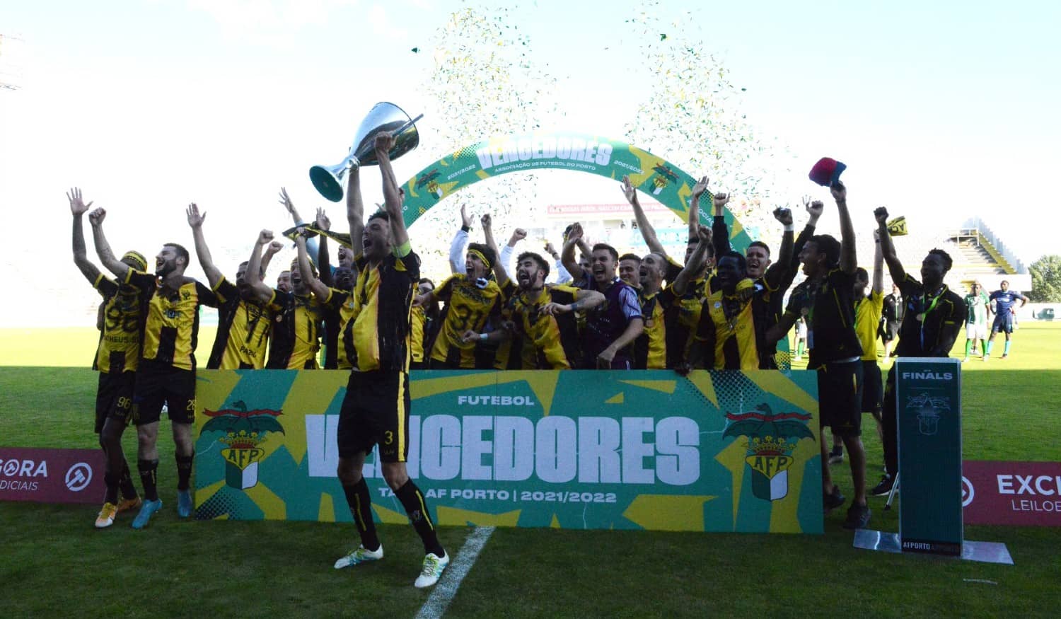 Amarante: Vila Caiz ergueu a Taça A. F. Porto pela primeira vez