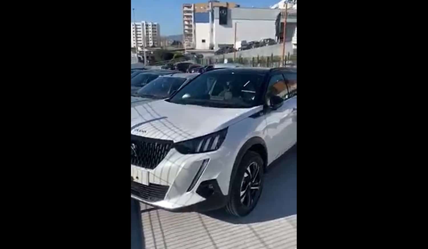 Carro foi furtado em Marco de Canaveses