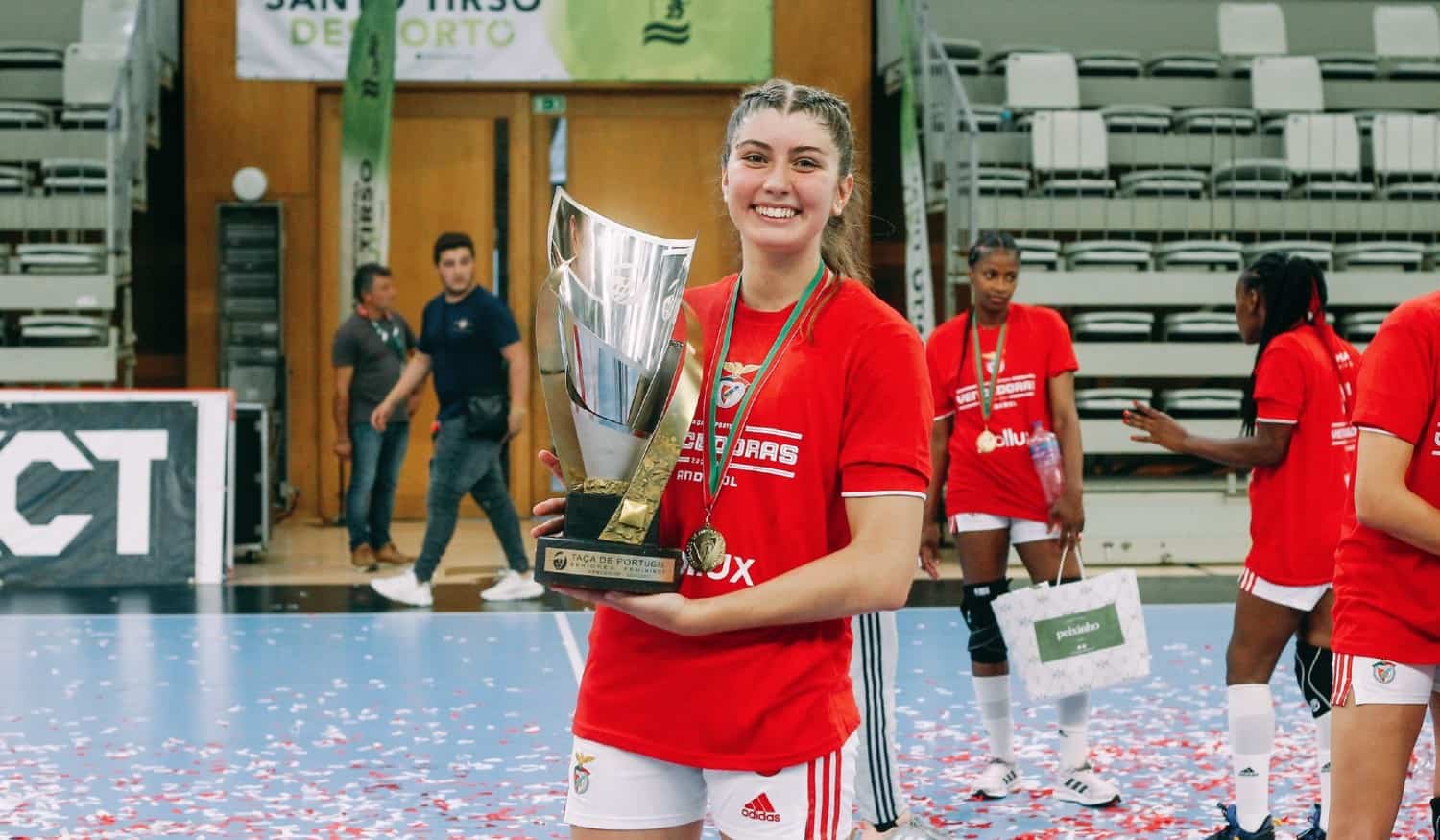 Mariana Costa: "O andebol tem muito para crescer e acho que estamos perto de o levar mais longe"
