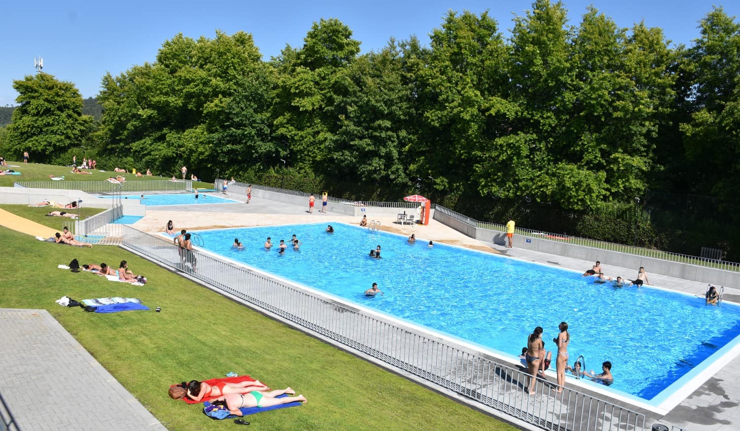 Piscinas municipais de Penafiel ao ar livre já estão abertas ao público