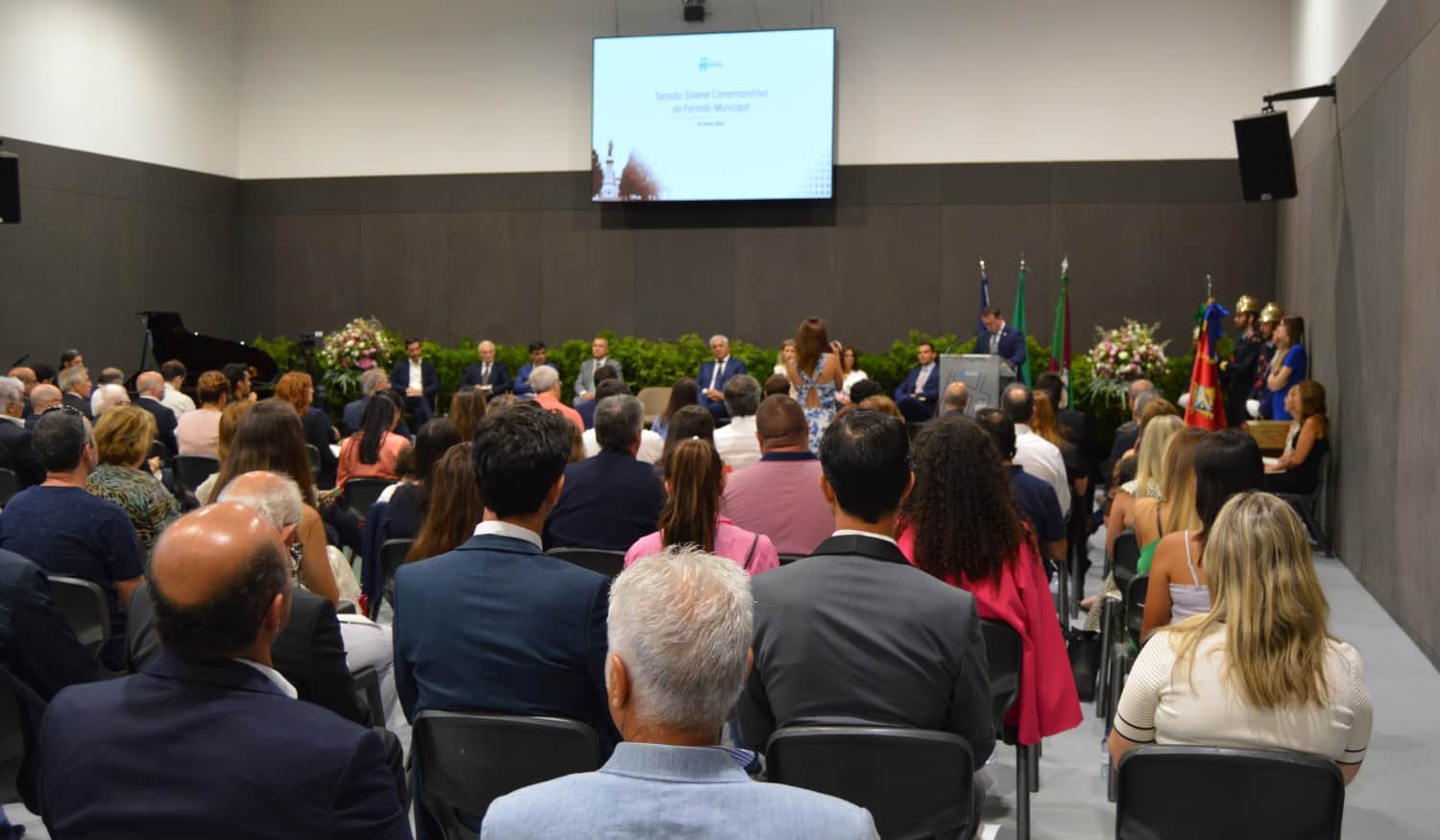 Município de Paredes homenageou 12 personalidades do concelho em várias áreas