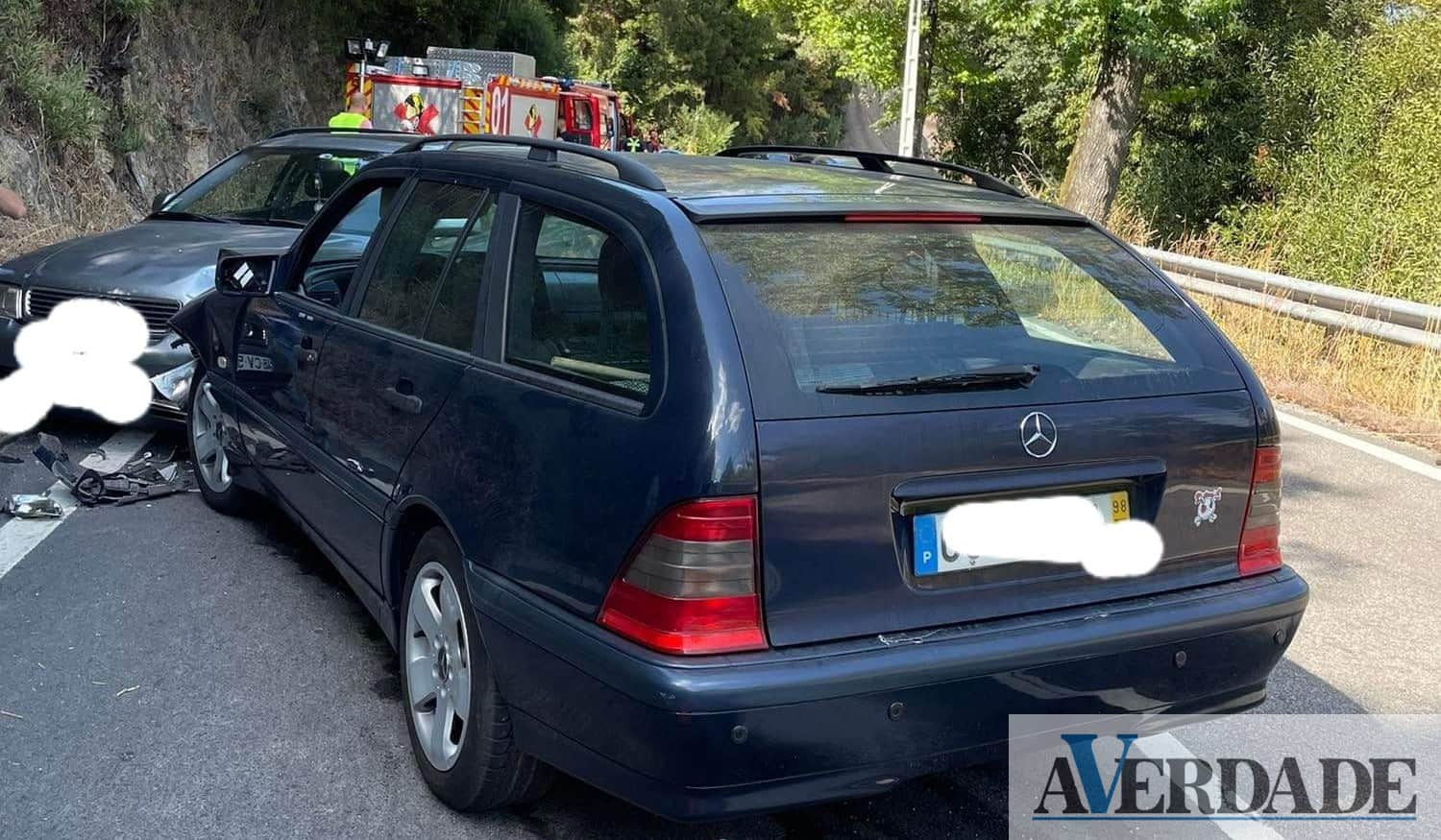 Cinco feridos numa colisão em Penafiel