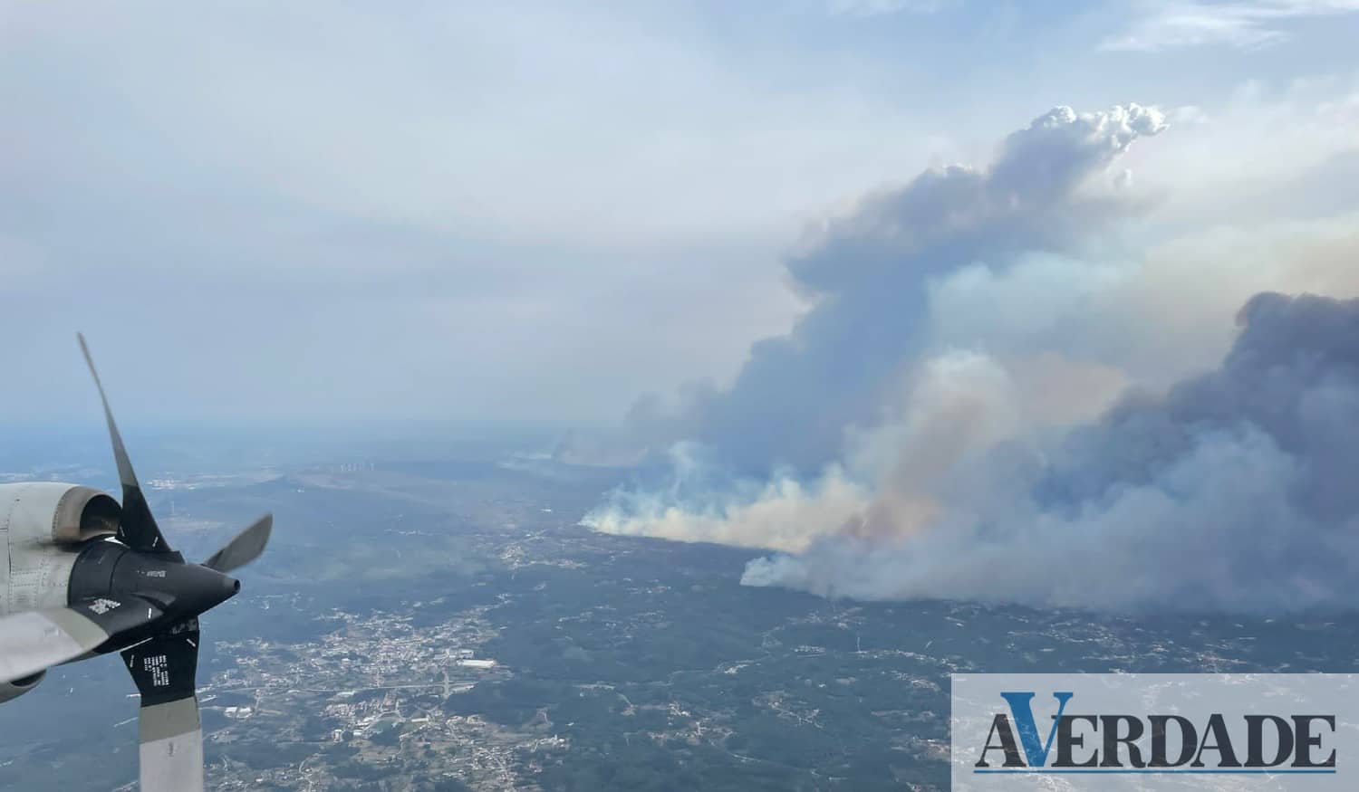 Aeronave da For&ccedil;a A&eacute;rea Portuguesa vigia zonas rurais para dete&ccedil;&atilde;o de inc&ecirc;ndios