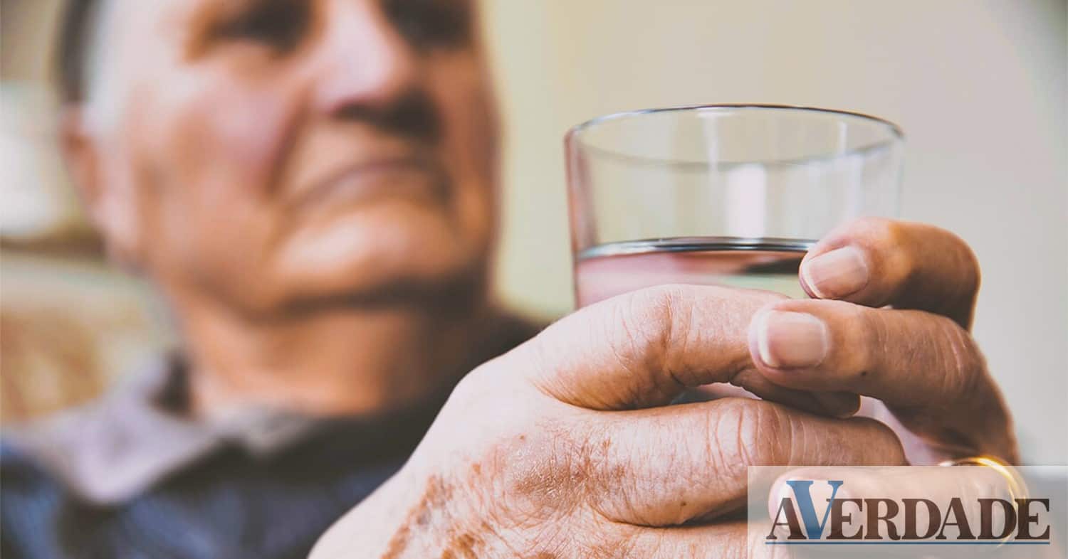 Município de Paços de Ferreira sensibiliza idosos para a hidratação 