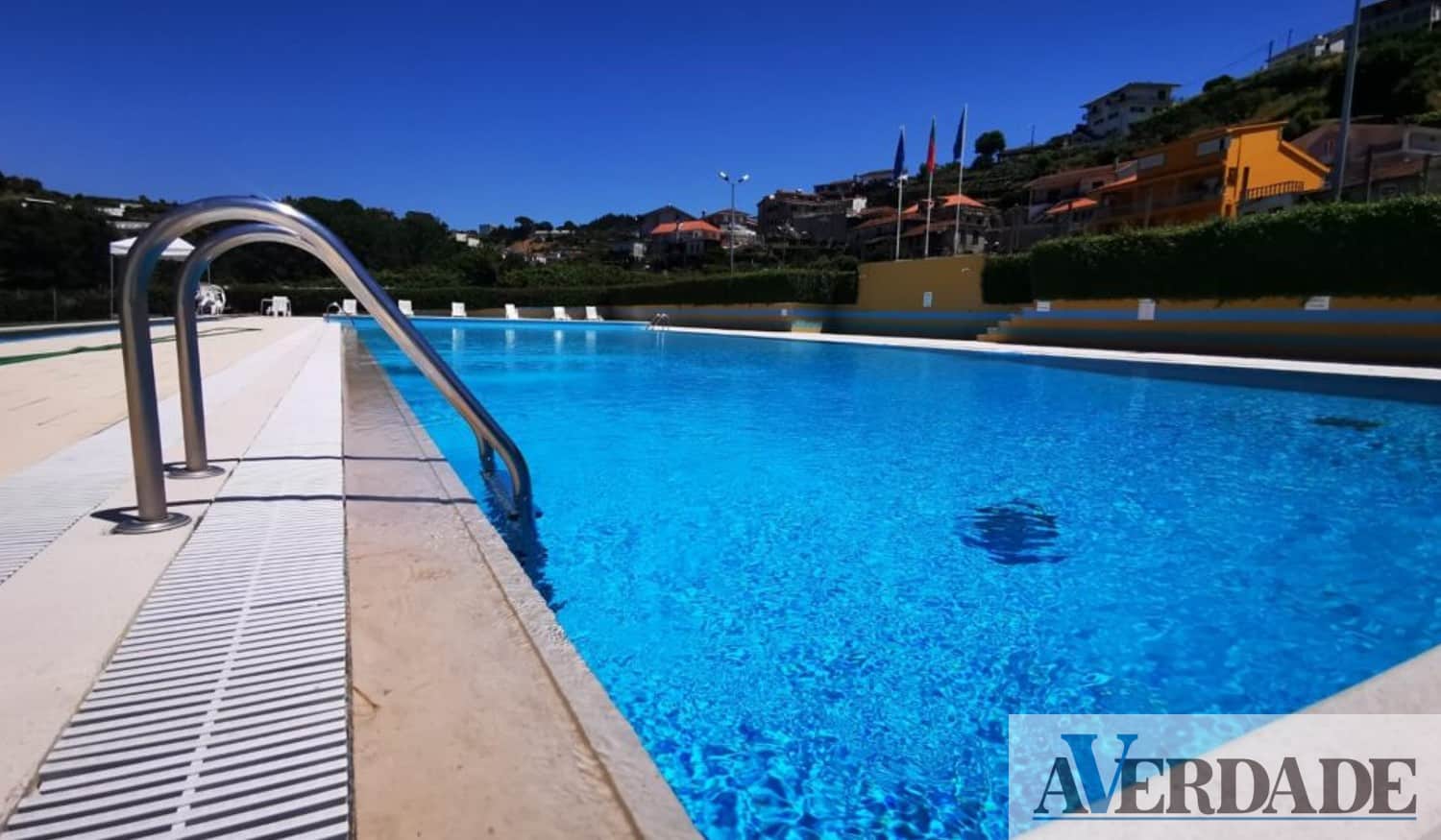 Castelo de Paiva: Jovens vão entrar gratuitamente na Piscina Municipal do Castelo esta sexta-feira