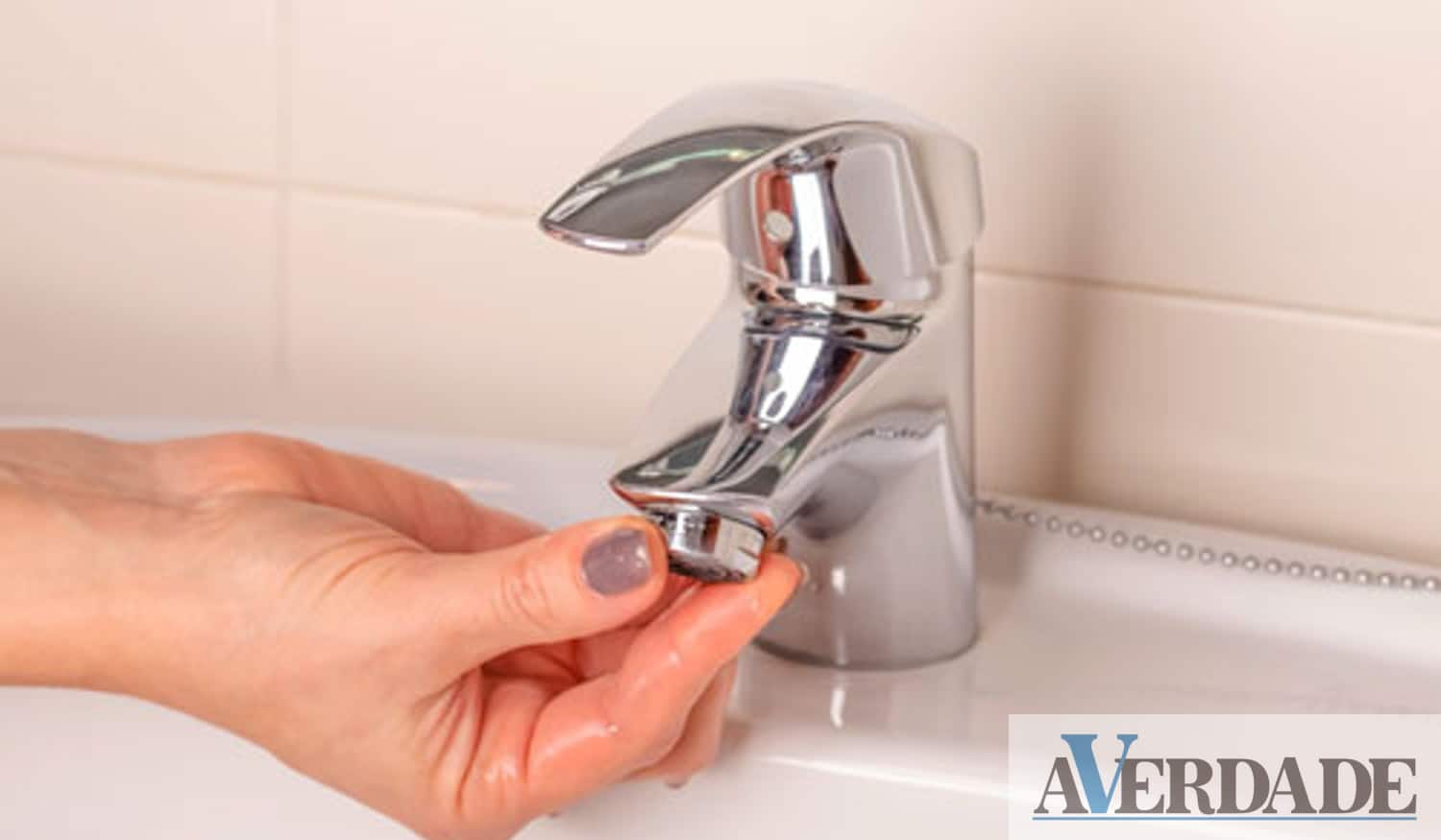 Portugueses podem poupar 180 litros de água por dia através de redutores de caudal