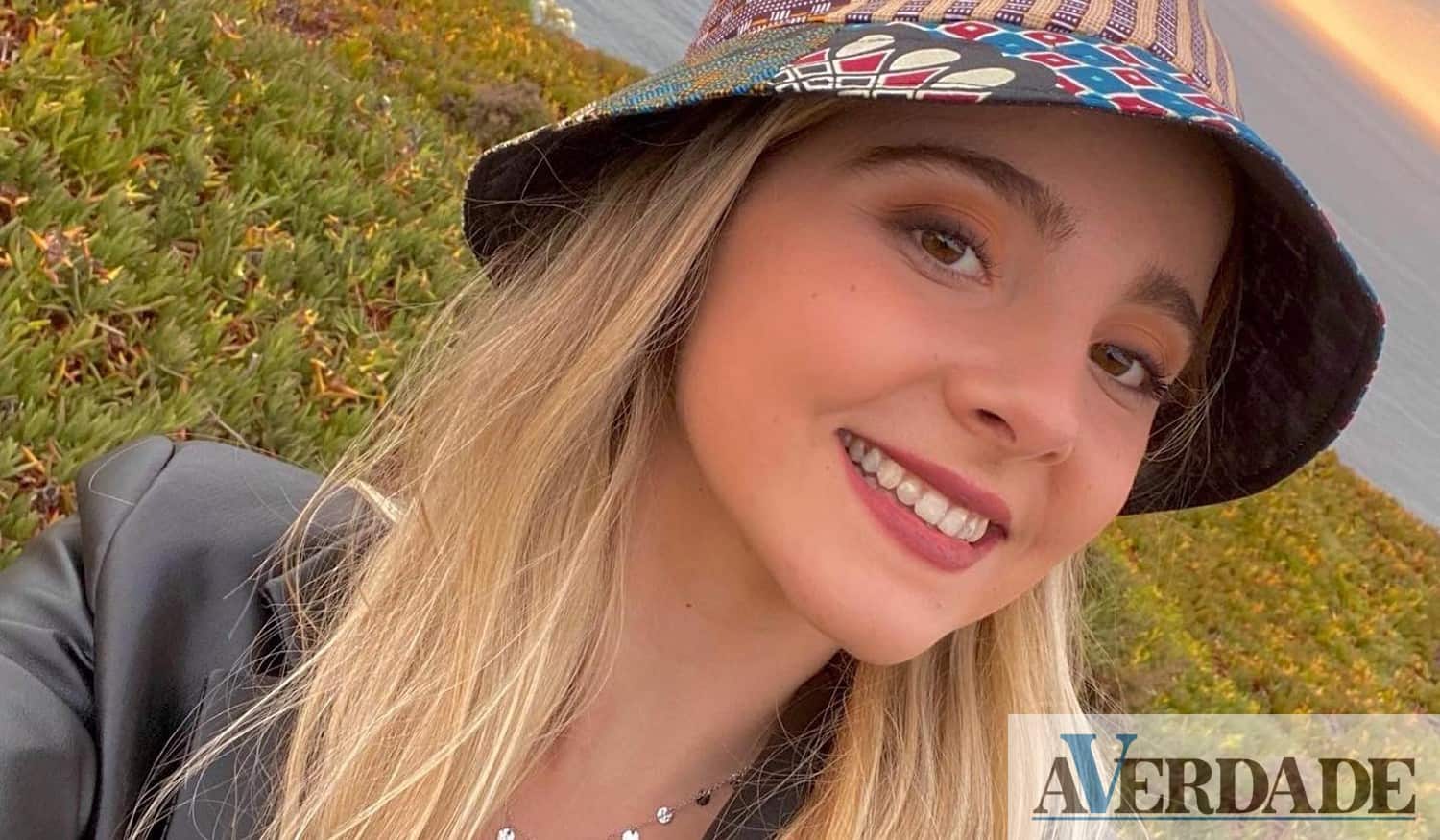 Aos 18 anos, Sara Monteiro realiza sonho com o lançamento do primeiro single
