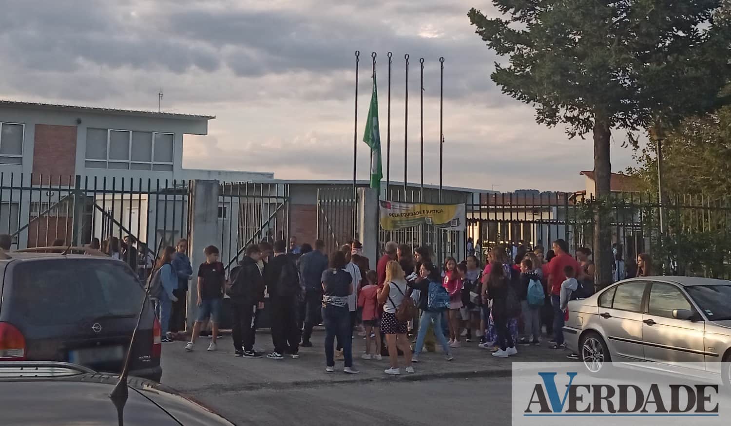 Marco: Associação de Pais do Agrupamento de Alpendorada parabeniza início de aulas