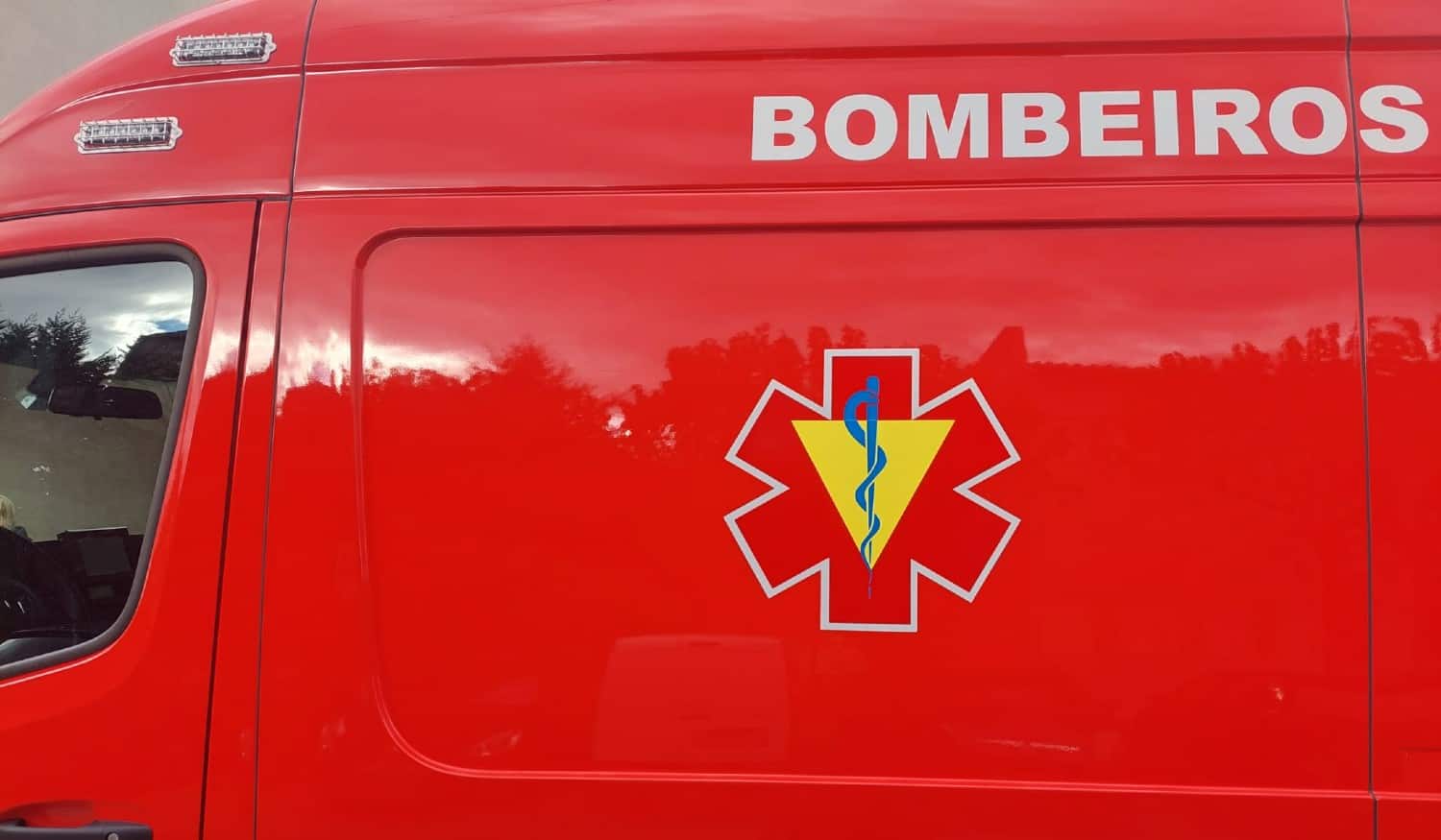 Bombeiros de Paços de Ferreira, Paredes e Penafiel recebem mil euros em combustível