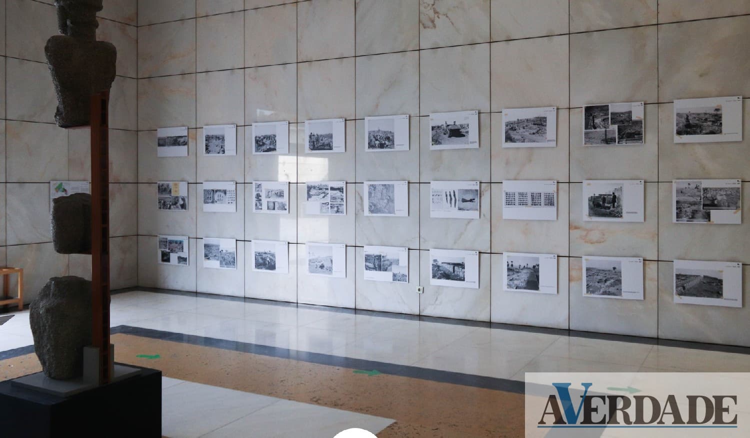 Exposição sobre escavações na Citânia de Sanfins patente na Câmara de Paços de Ferreira